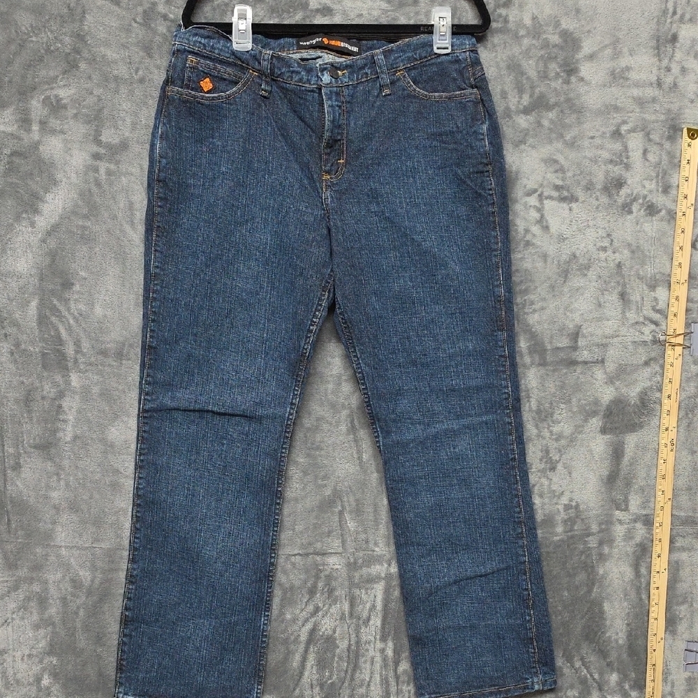 Wrangler Women's Flame Resistant  Blue Straight Leg Jeans sz 32